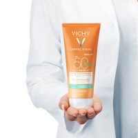 Vichy-Sunscreen-Capital-Soleil-Melting-Milk-Gel-SPF-50-000-3337875474887-InHand1